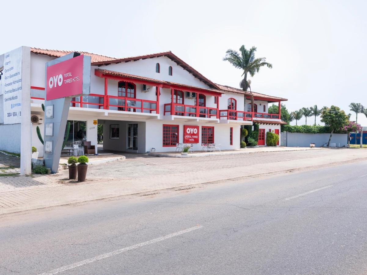 Oyo Portal Torres Hotel Passo de Torres Exterior photo